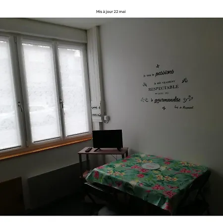 En Rez De Chaussee Entierement Renove * Boulogne-sur-Mer